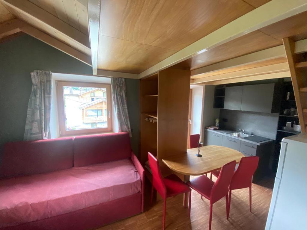 Cronox Mini Apartments Livigno Buitenkant foto