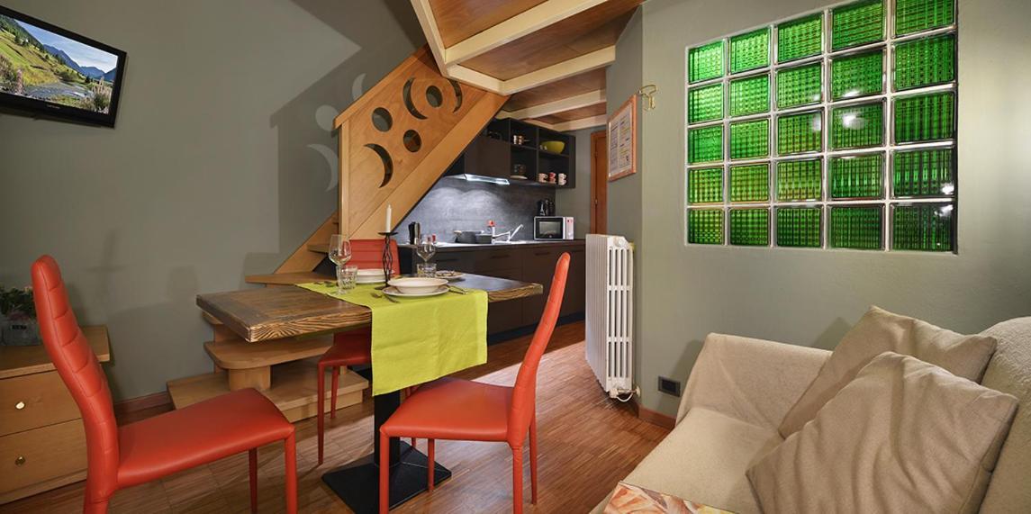 Cronox Mini Apartments Livigno Buitenkant foto